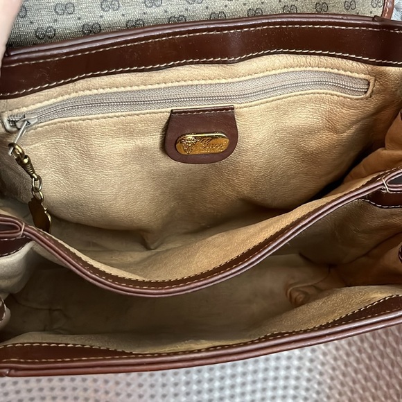 Gucci Monogram Crossbody - Picture 7 of 8